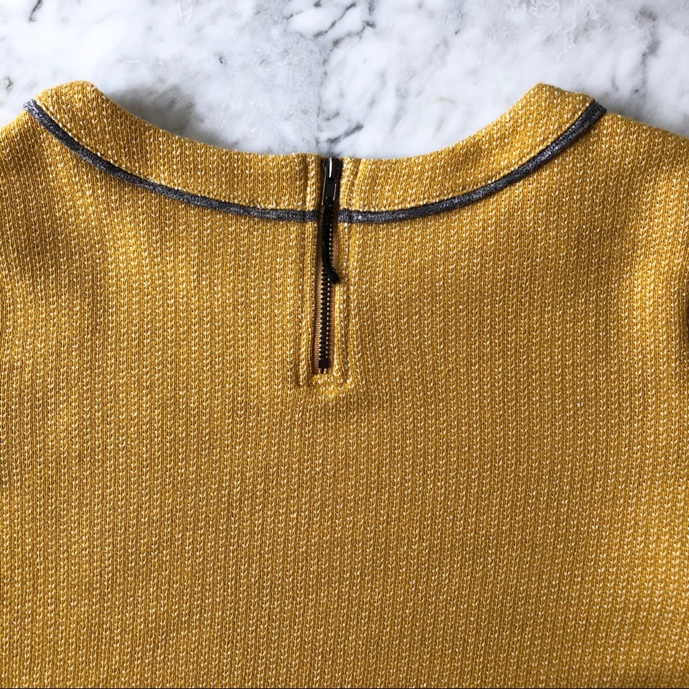 THML Short Sleeve Knit Top sz M - Picture 5 of 7